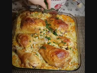 chicken with rice in the oven (ingredients are in the description of the video)